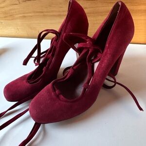 Alaia Elegant Burgundy Suede Lace-Up Heels 37